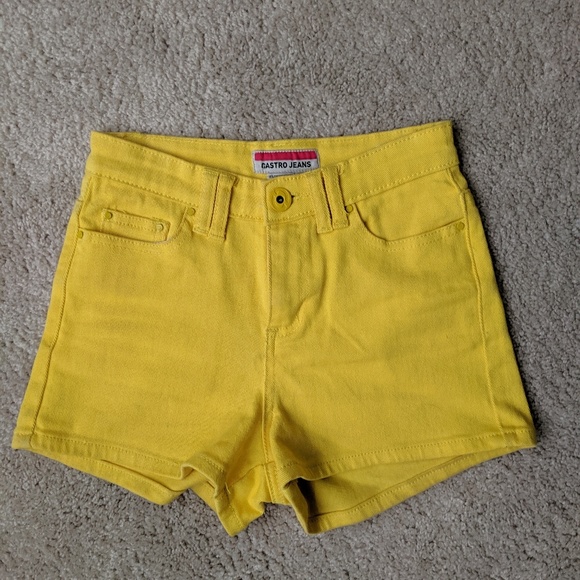 Castro High Waisted Jean Shorts - Picture 5 of 5